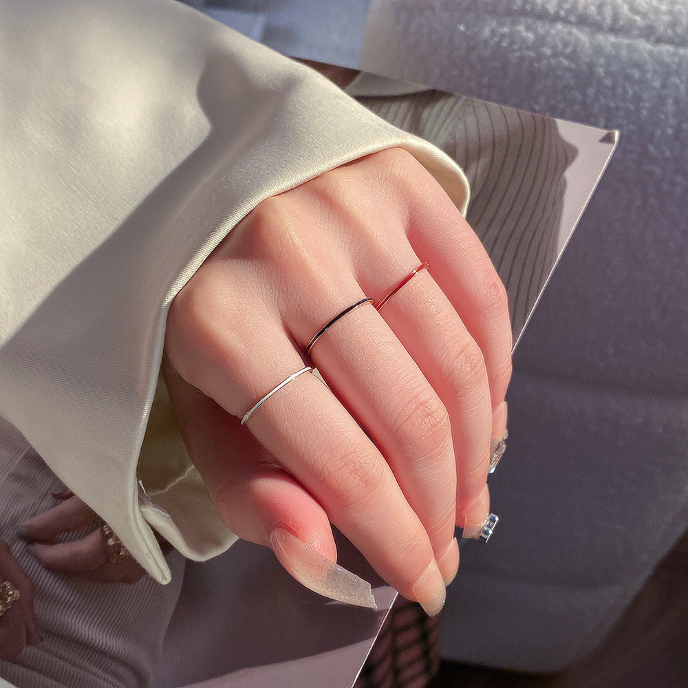 Initial Ring Custom - Bague fine en titane et acier